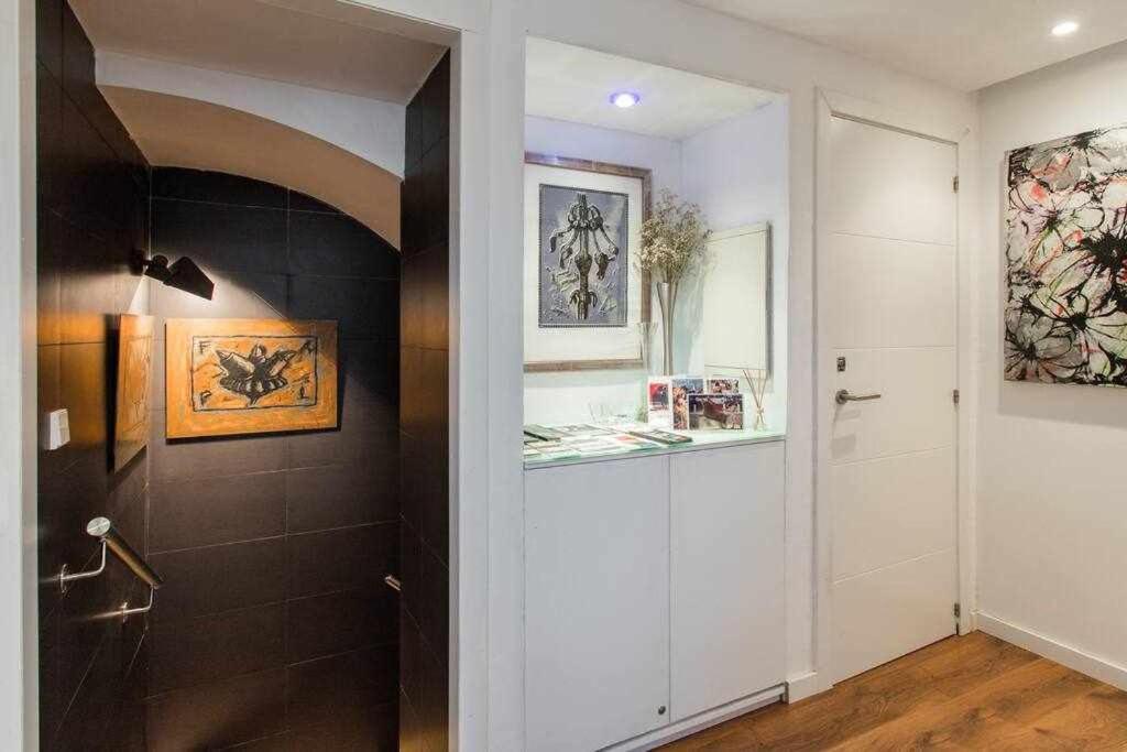 Lujoso Apartamento Con Patio En Triana Sevilla Extérieur photo