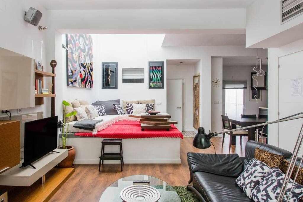 Lujoso Apartamento Con Patio En Triana Sevilla Extérieur photo