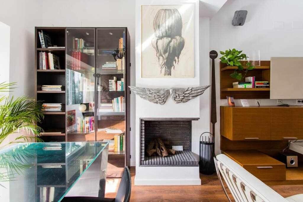 Lujoso Apartamento Con Patio En Triana Sevilla Extérieur photo